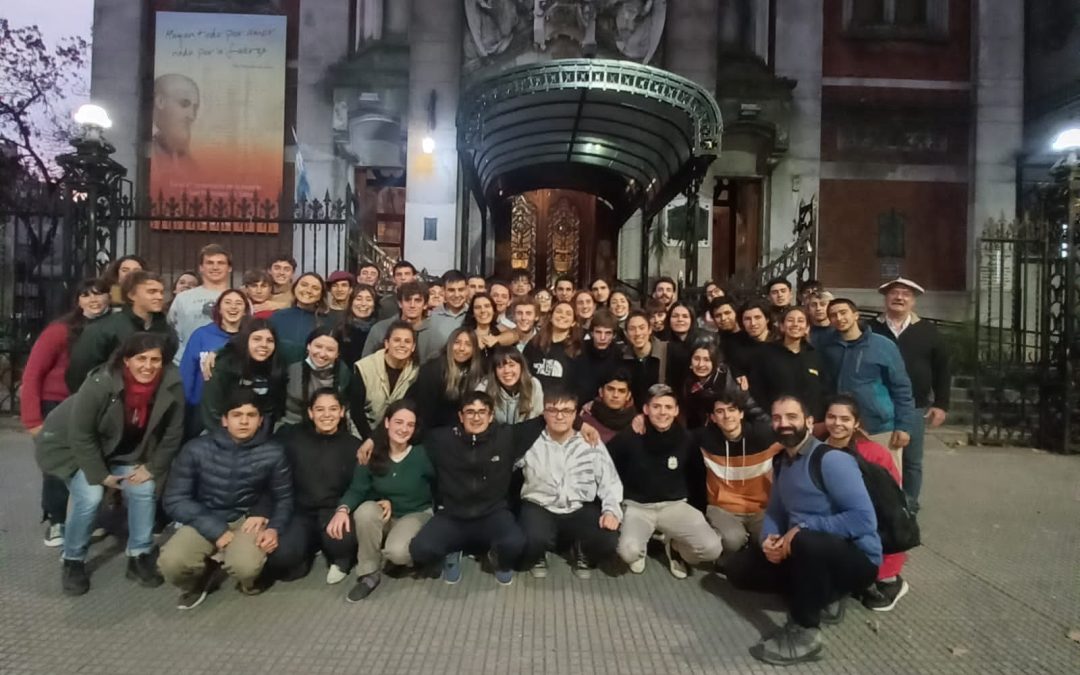 Estudiantes de Uribelarrea visitaron la Basílica de Almagro y la Iglesia Mater Misericordiae