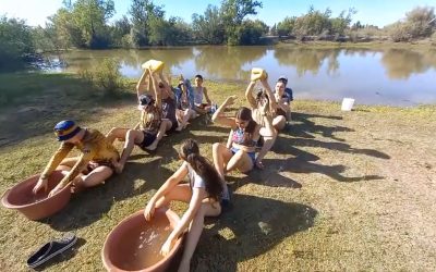 Fuego, aire, agua, tierra y espíritu, los temas de los juegos del campamento de Eco Huellas
