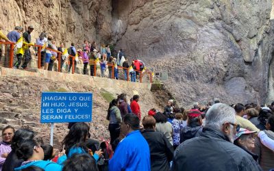 La gruta de Lourdes recibió a peregrinos de toda la Patagonia 