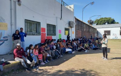 “Estoy con vos, con tu cruz en mi espalda”