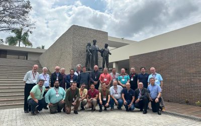 “Para que, con nuestro servicio, puedan tener siempre nuevas oportunidades de crecimiento y progreso”