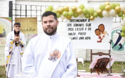 Gustavo Ortiz fue ordenado diácono