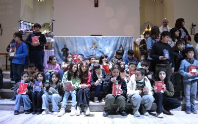Entrega de la Palabra en la parroquia San Juan Bosco de Cipolletti