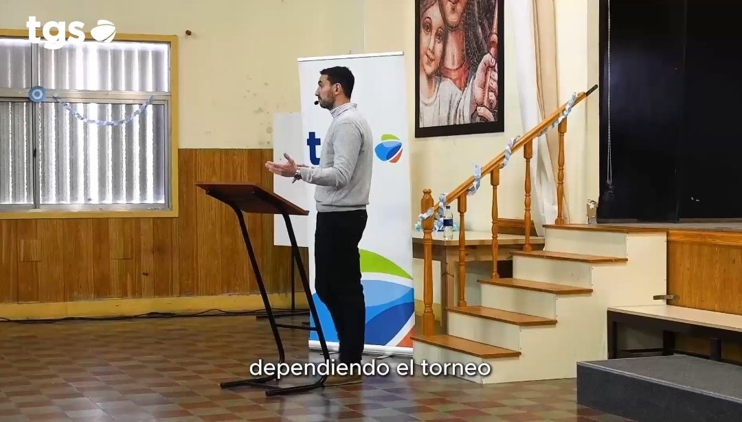 Charla de Alejandro “Puma” Montecchia a los alumnos de la Casa Salesiana La Piedad de Bahía Blanca