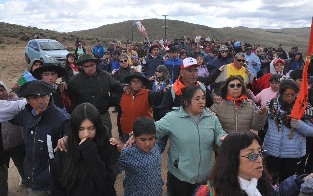 “Peñi Ceferino, traenos el mensaje de Dios”