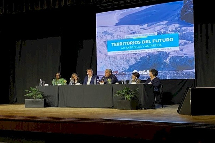 Fuerte presencia salesiana en el Foro Internacional “Territorios del Futuro: Atlántico Sur y Antártida”