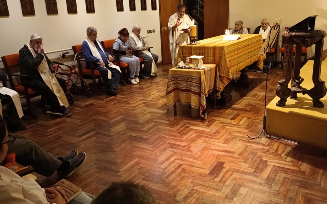 La celebración de la Vigilia Pascual en Casa Zatti