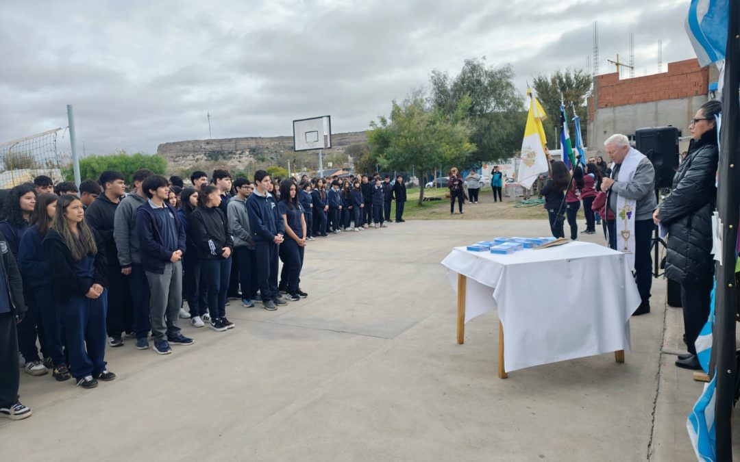 Para trabajar con los jóvenes el desafío educativo de la identidad nacional