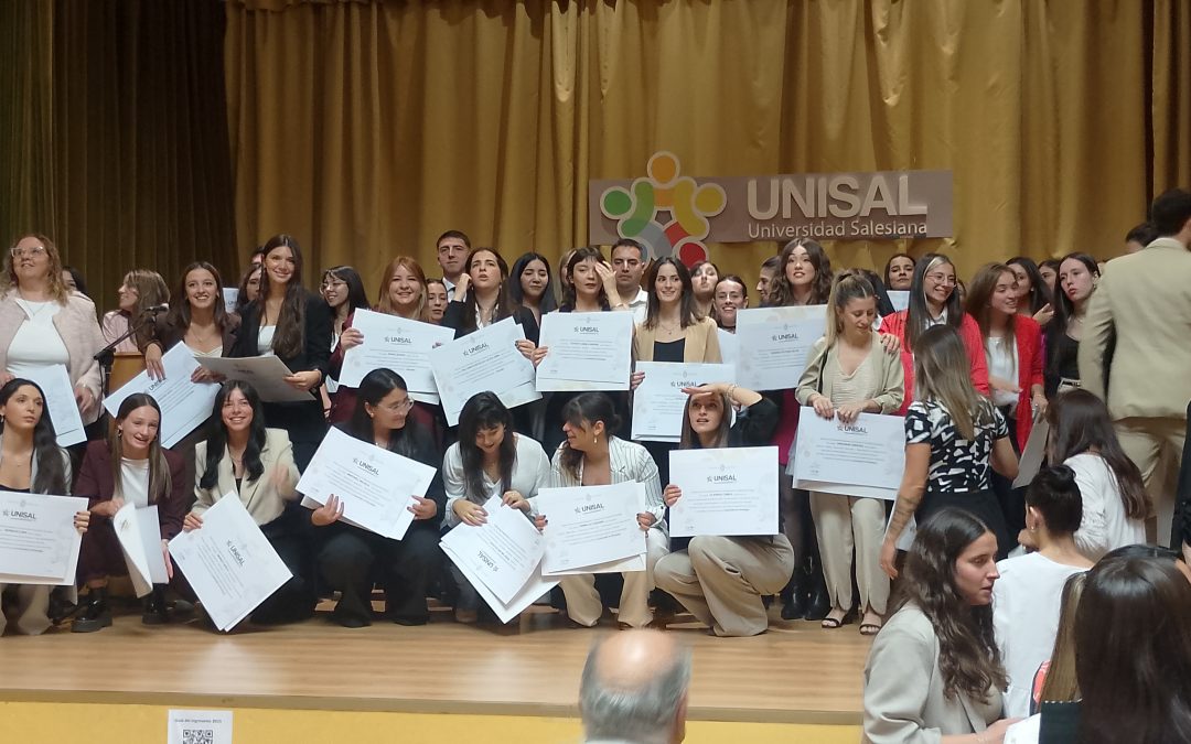 “Formar profesionales con sensibilidad social, pensamiento crítico y compromiso ético”