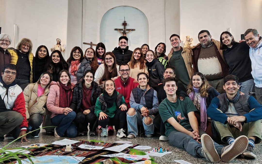 Para seguir viviendo en el lado sagradamente humano de la vida