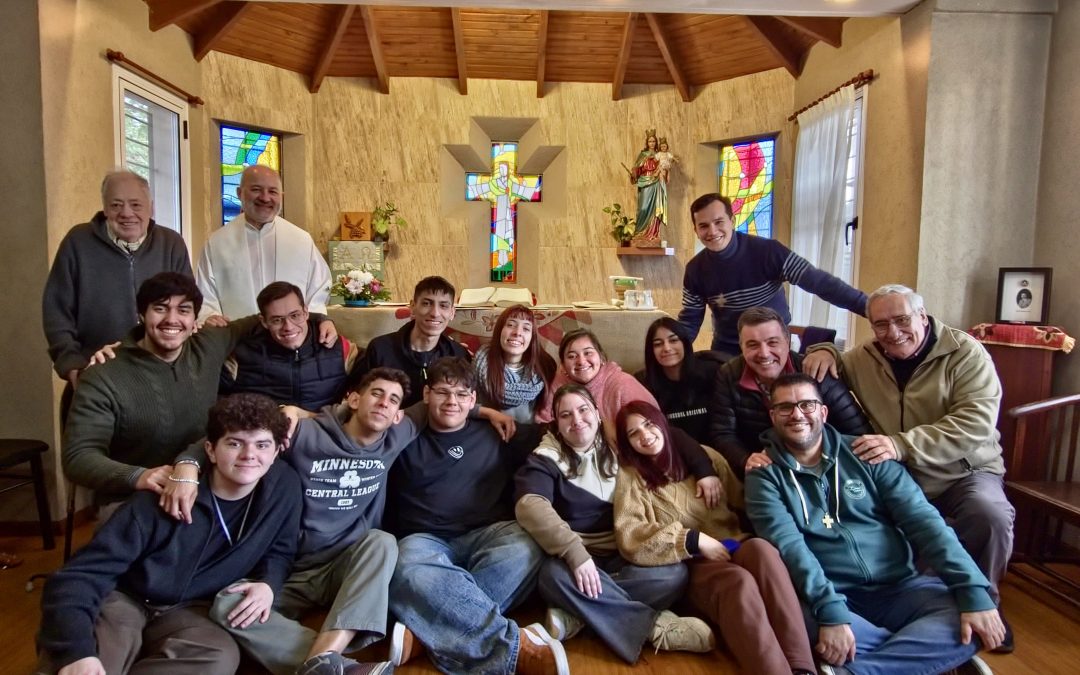 “Dios te ve, te conoce, te ama y te espera”