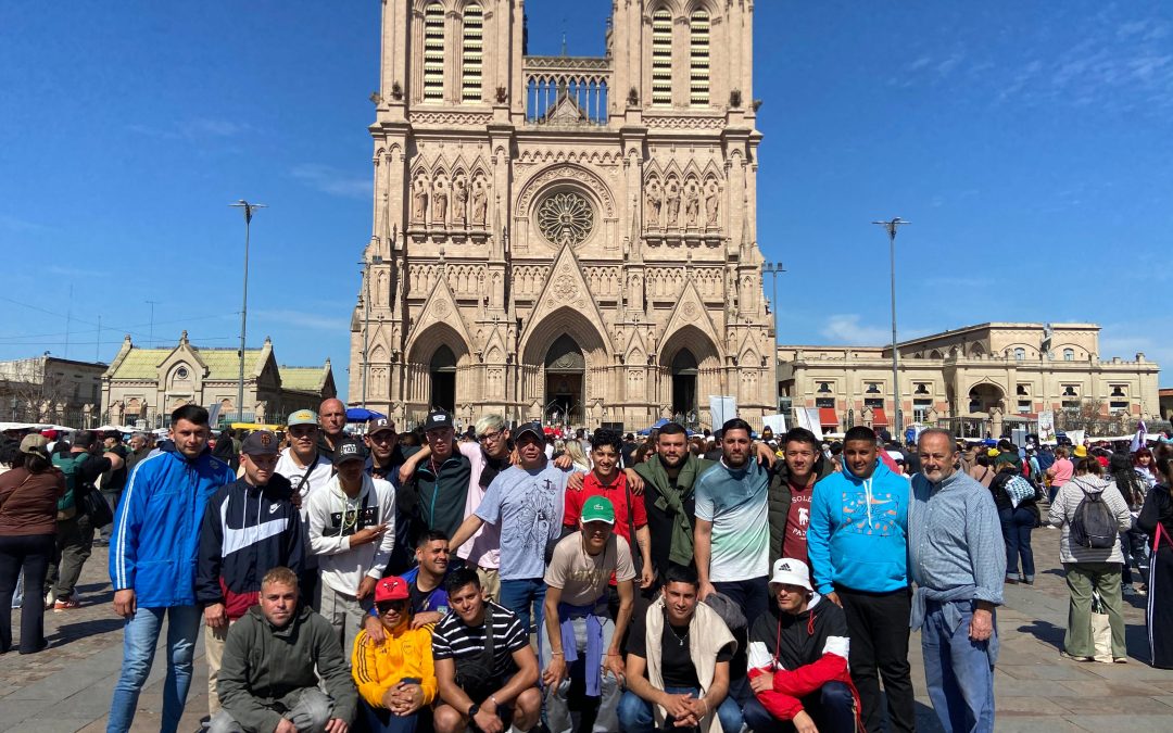 “Una vez más dijimos ‘presente’ como comunidad en la Peregrinación Diocesana a Luján”