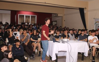 Acompañando a nuestros jóvenes en familia