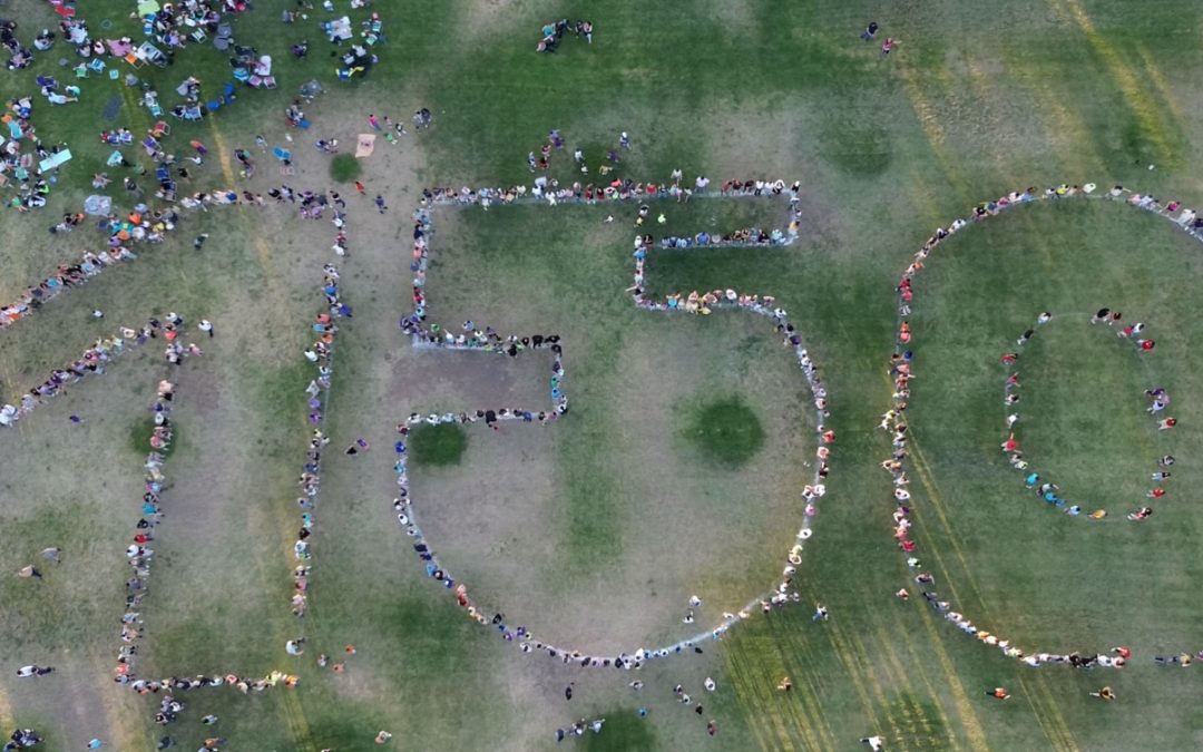 Al unirse por algo más grande que cada persona, se hace historia juntos