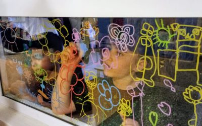 El ilustrador francés Herve Tullet valoró la muestra anual del Jardín Don Bosco