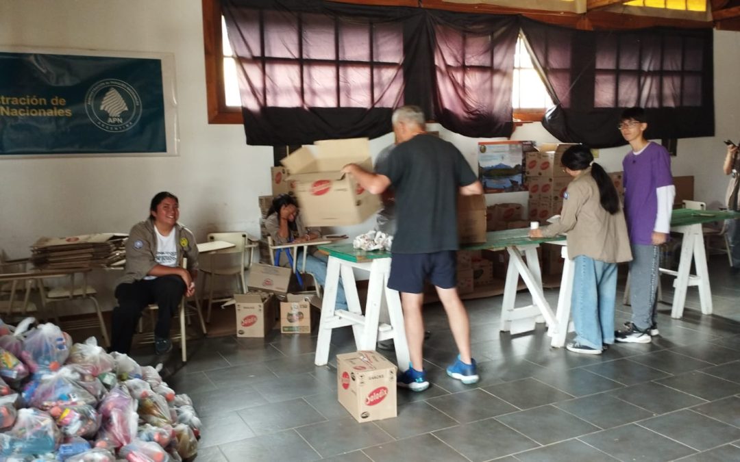 El pueblo salva al pueblo