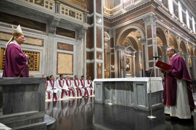 20260222-LeonXIV-en-SacroCuore-004