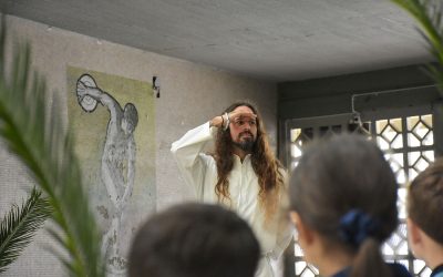 La vida es más vida, porque la vida ha resucitado