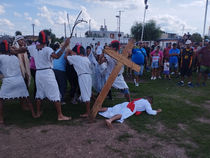 Fe y compromiso social con “los crucificados de hoy”