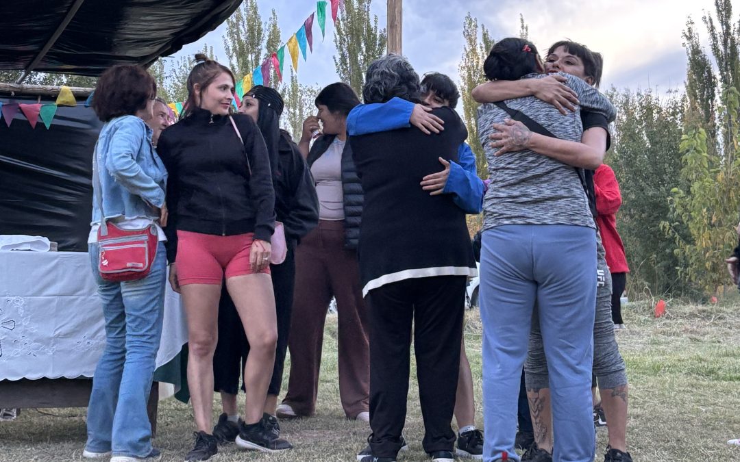 Feria de emprendedores del Hogar de Cristo y Cáritas