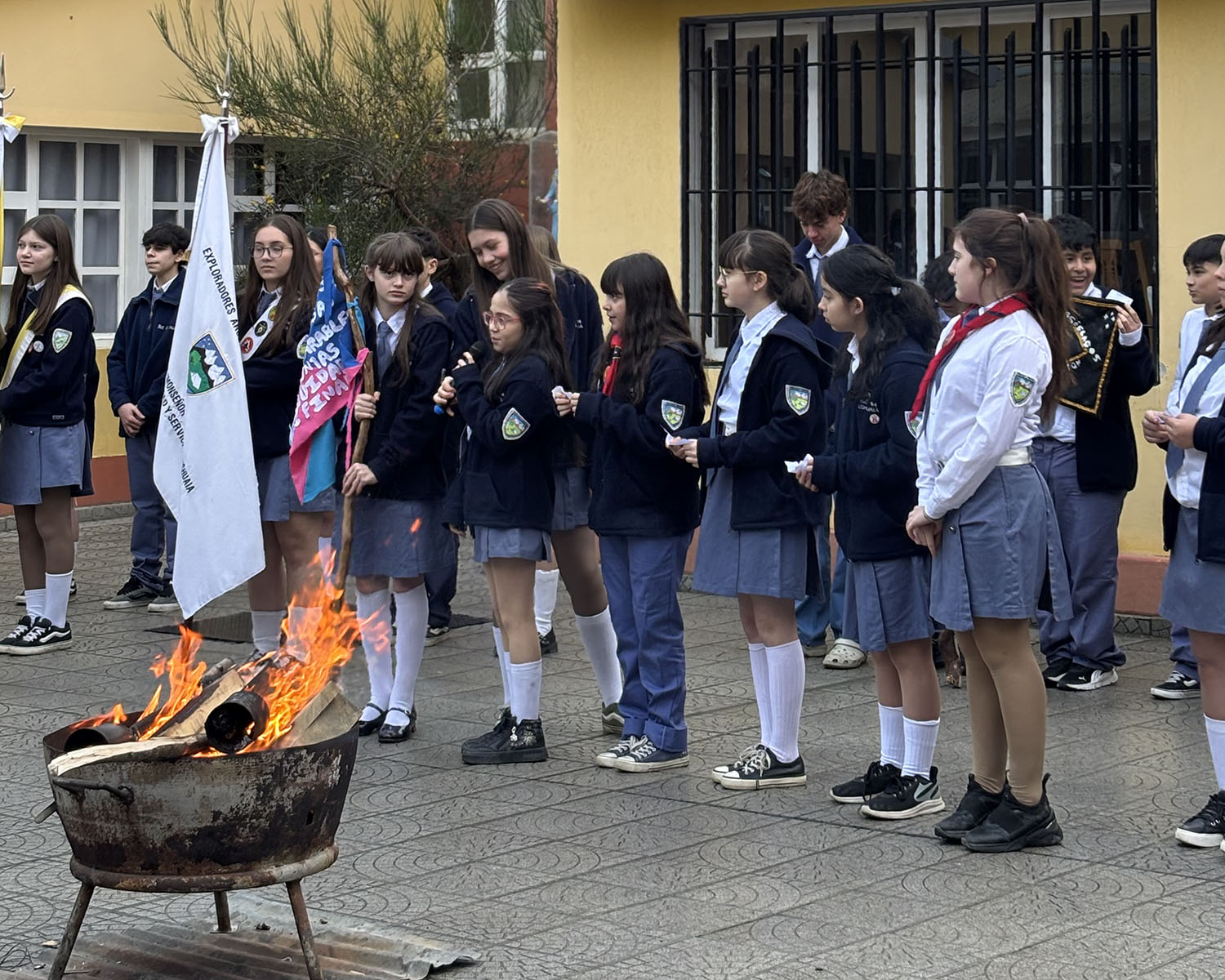 2026.06.06 Ceremonia de las antorchas – Batallón Ushuaia (2)