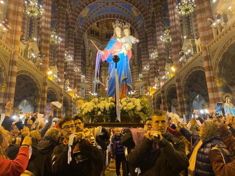 Mons. García Cuerva en la fiesta de María Auxiliadora: Construir fraternidad y amistad social