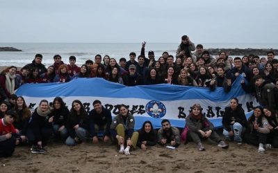 Jóvenes por jóvenes