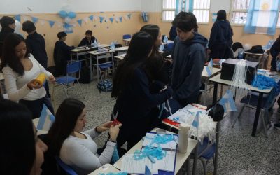 Estudiantes de 5° año realizaron el tradicional “Banderazo”